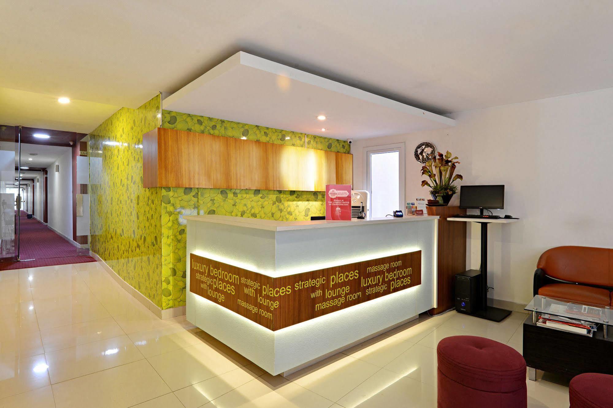 Zen Rooms Basic Tangerang Aeropolis Bagian luar foto